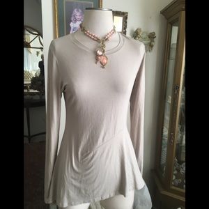 Barbara Lesser beige top size S